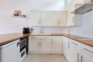 Photo 9- click for photo gallery